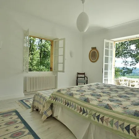 Sarlat-la-caneda Sleeps 10 Pool Wifi 빌라 사흘라 라 카네다