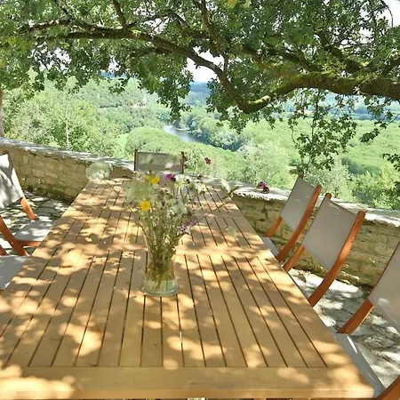 Sarlat-la-caneda Sleeps 10 Pool Wifi 빌라